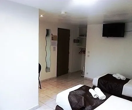 Hotell Logis Restaurant La Chaumiere Marseillan (Herault)