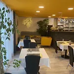מלון Logis Restaurant La Chaumiere