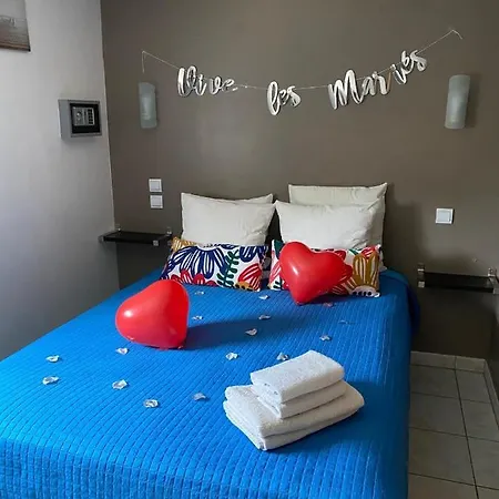 فندق Logis La Chaumiere 2*