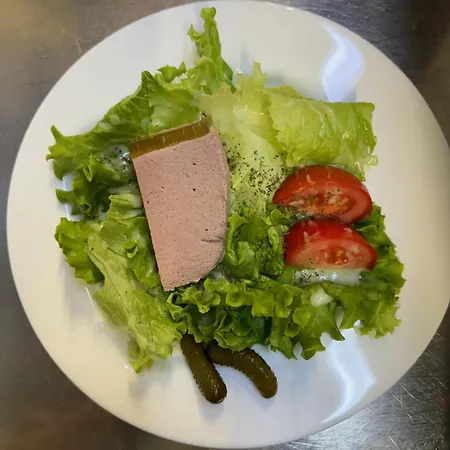 Logis Restaurant La Chaumiere 酒店