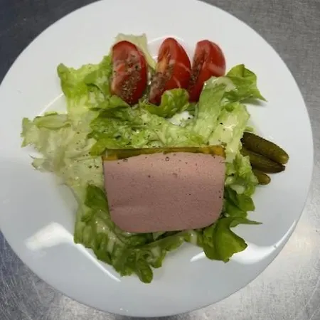 Logis Restaurant La Chaumiere 酒店