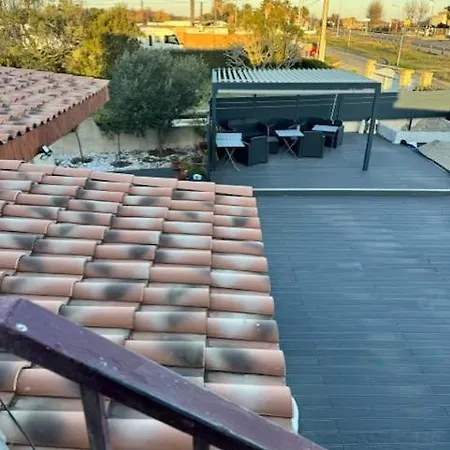 Logis Hotel Restaurant La Chaumiere Marseillan (Herault)