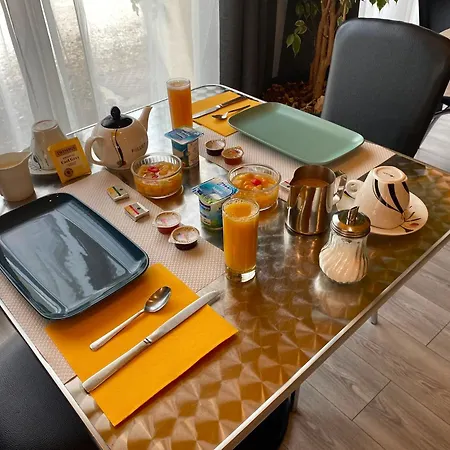 Logis Restaurant La Chaumiere 2* 마르세이앙