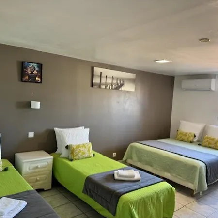 Logis Hotel Restaurant La Chaumiere 2* Marseillan (Herault)